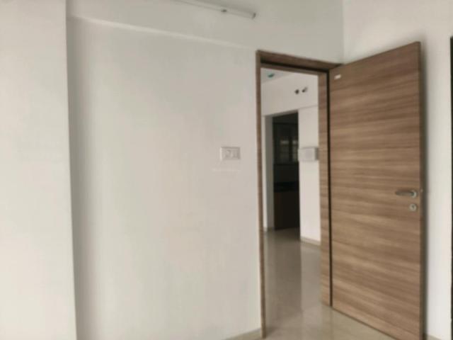 3 BHK Apartment in Chinchwad for rent Pune. The reference number is 18192179