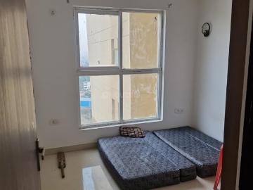 3 BHK Apartment in Chipiyana Buzurg for rent Ghaziabad. The reference number is 19543097