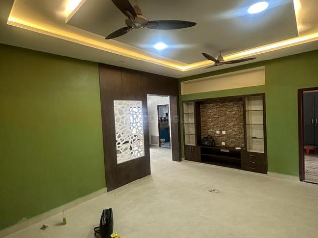 3 BHK Apartment in Chromepet for rent Chennai. The reference number is 21040034