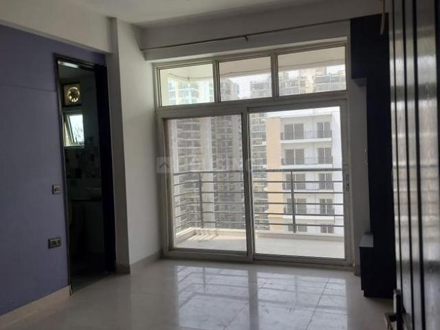 3 BHK Apartment in Crossings Republik for rent Ghaziabad. The reference number is 18235883
