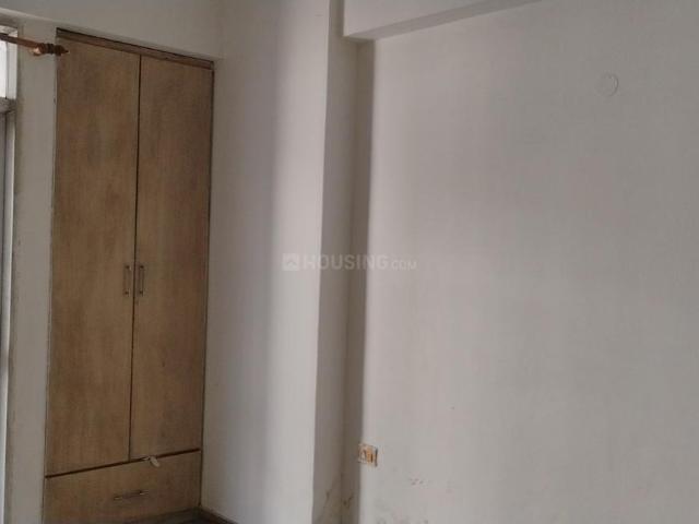 3 BHK Apartment in Crossings Republik for rent Ghaziabad. The reference number is 19524208