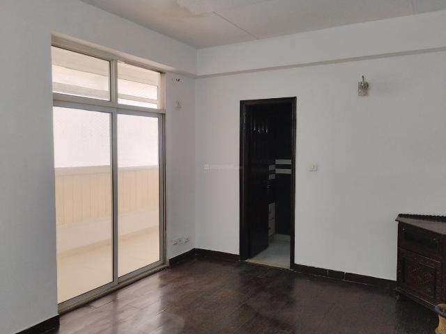 3 BHK Apartment in Crossings Republik for rent Ghaziabad. The reference number is 19524560