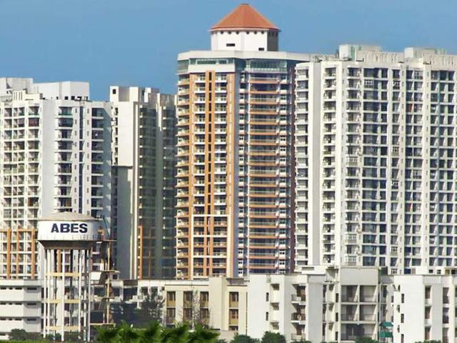3 BHK Apartment in Crossings Republik for rent Ghaziabad. The reference number is 19774540
