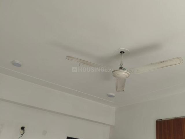 3 BHK Apartment in Crossings Republik for rent Ghaziabad. The reference number is 19879933