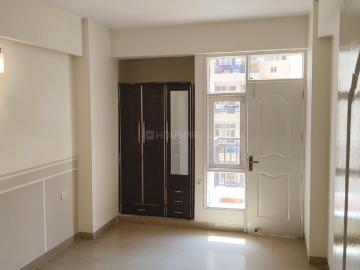 3 BHK Apartment in Crossings Republik for rent Ghaziabad. The reference number is 20544822