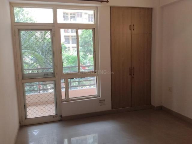3 BHK Apartment in Crossings Republik for rent Ghaziabad. The reference number is 20698709