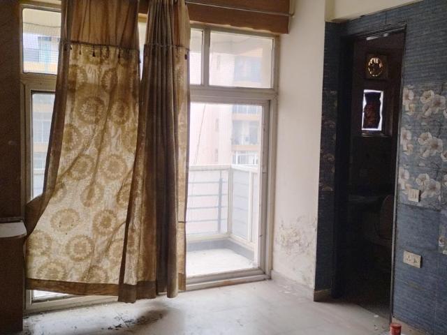 3 BHK Apartment in Crossings Republik for rent Ghaziabad. The reference number is 20987189