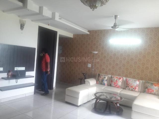 3 BHK Apartment in Crossings Republik for rent Ghaziabad. The reference number is 21146743