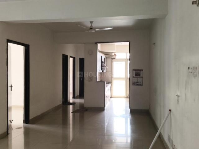 3 BHK Apartment in Crossings Republik for rent Ghaziabad. The reference number is 21363087