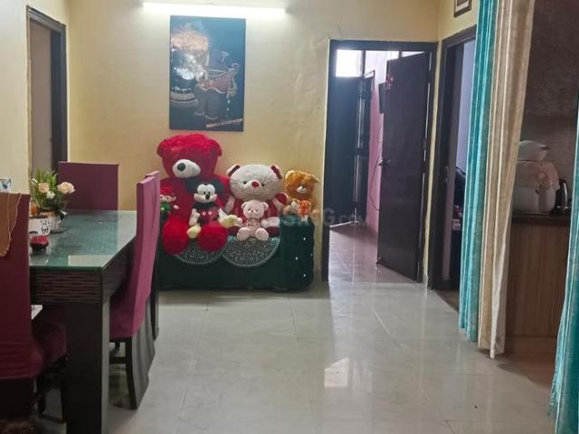 3 BHK Apartment in Crossings Republik for resale Ghaziabad. The reference number is 18234304