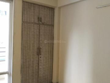 3 BHK Apartment in Crossings Republik for resale Ghaziabad. The reference number is 18565416