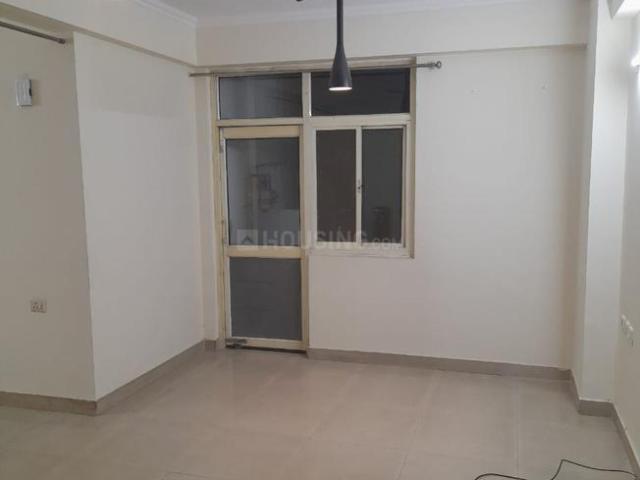 3 BHK Apartment in Crossings Republik for resale Ghaziabad. The reference number is 19455118