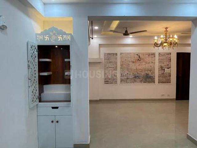 3 BHK Apartment in Crossings Republik for resale Ghaziabad. The reference number is 20944893