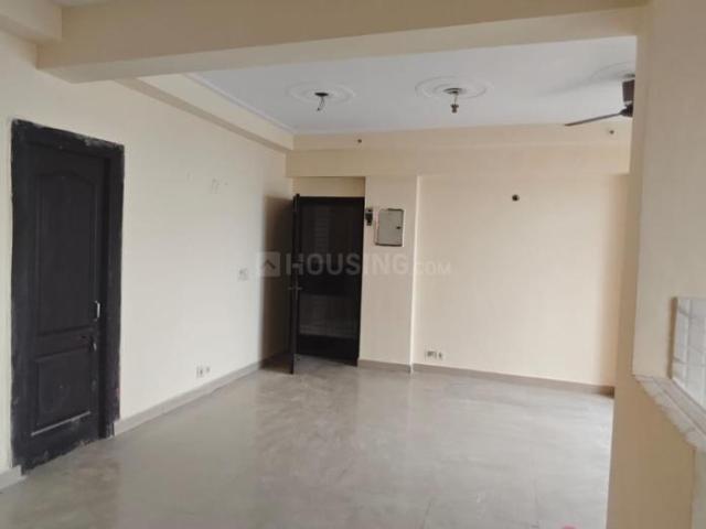3 BHK Apartment in Crossings Republik for resale Ghaziabad. The reference number is 21050711