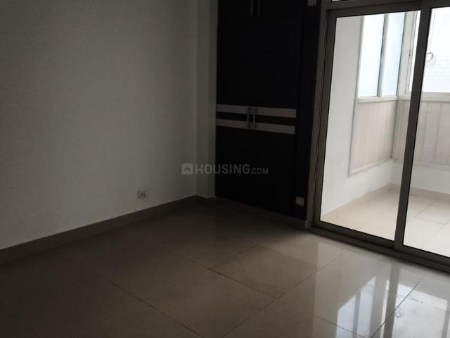 3 BHK Apartment in Crossings Republik for resale Ghaziabad. The reference number is 21142837