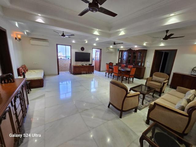 3 BHK Apartment in Cuffe Parade for rent Mumbai. The reference number is 17177032