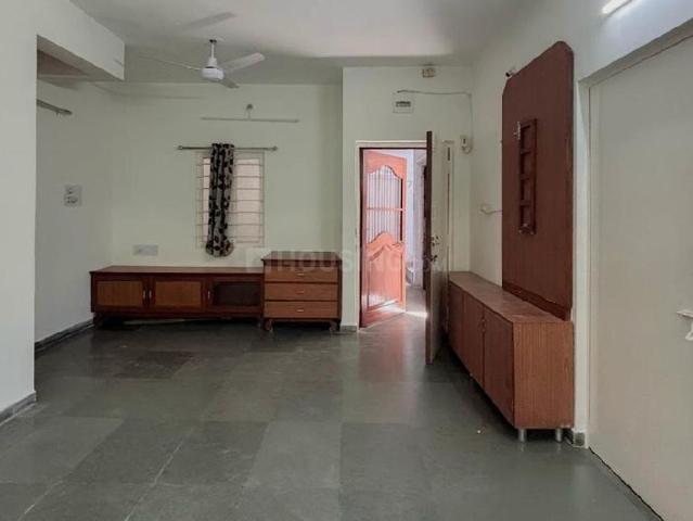 3 BHK Apartment in Ambawadi for rent Ahmedabad. The reference number is 20438387
