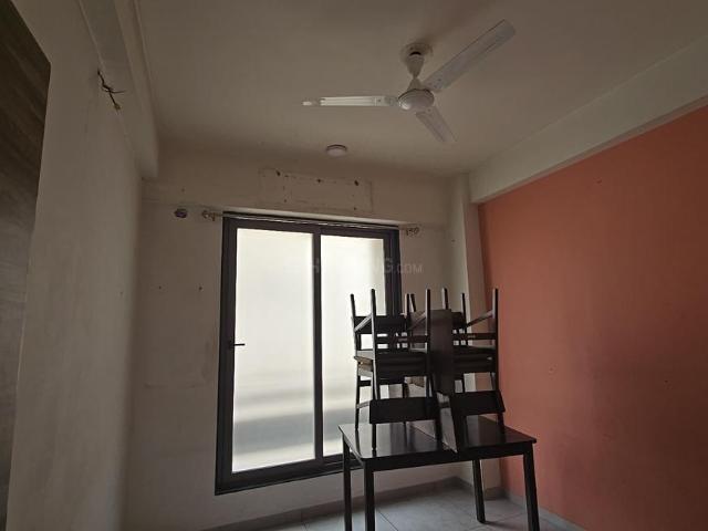 3 BHK Apartment in Ambawadi for rent Ahmedabad. The reference number is 20882837
