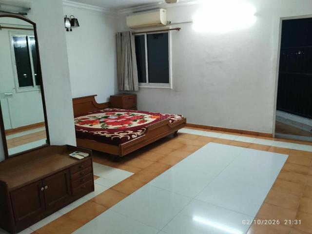 3 BHK Apartment in Ambawadi for rent Ahmedabad. The reference number is 21266659