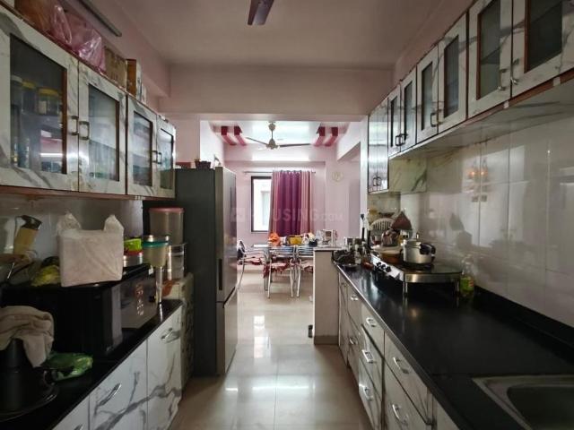3 BHK Apartment in Ambawadi for rent Ahmedabad. The reference number is 21274507
