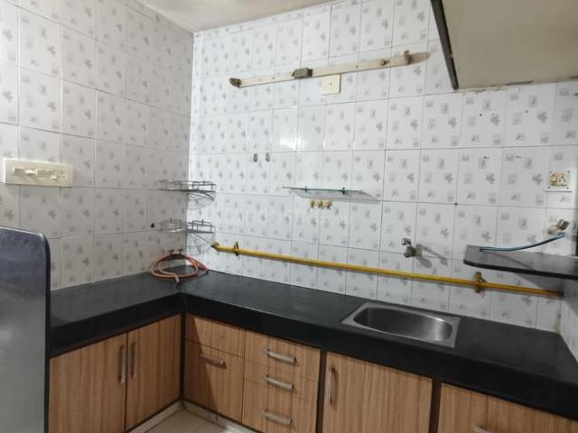 3 BHK Apartment in Ambawadi for rent Ahmedabad. The reference number is 21274590