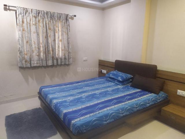 3 BHK Apartment in Ambawadi for rent Ahmedabad. The reference number is 21272093