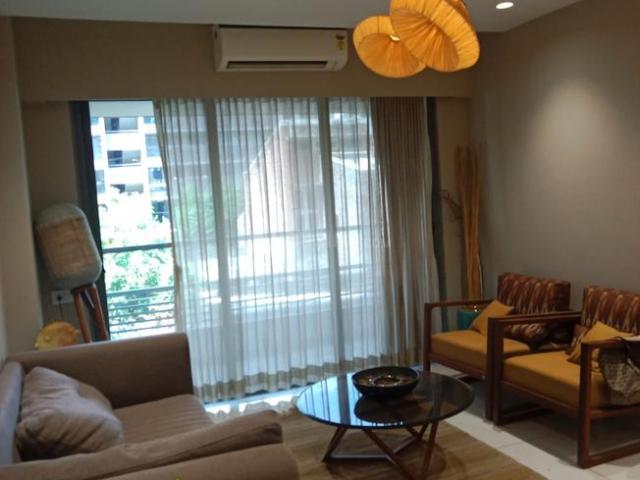 3 BHK Apartment in Ambawadi for rent Ahmedabad. The reference number is 21303649