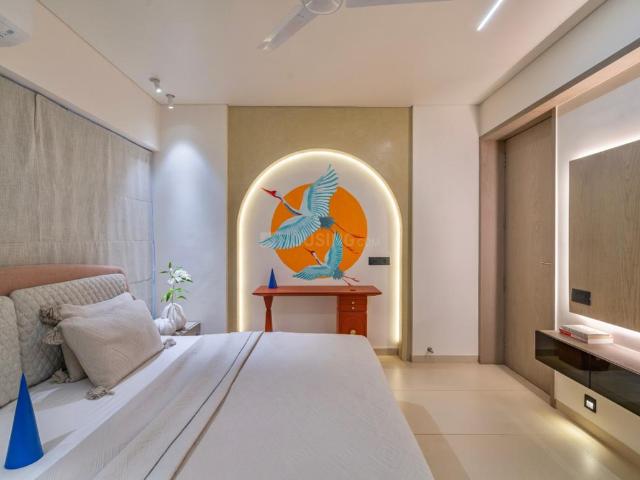 3 BHK Apartment in Ambawadi for resale Ahmedabad. The reference number is 21329195