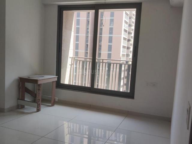 3 BHK Apartment in Ambli for rent Ahmedabad. The reference number is 19287308