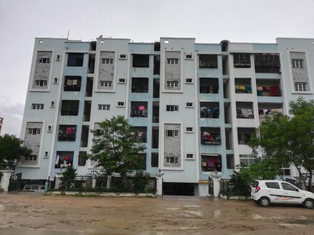 3 BHK Apartment in Ameenpur for resale Sangareddy. The reference number is 20869740