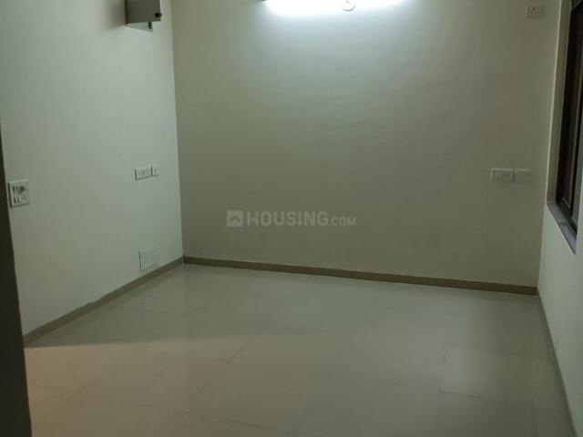3 BHK Apartment in Amraiwadi for rent Ahmedabad. The reference number is 21026092