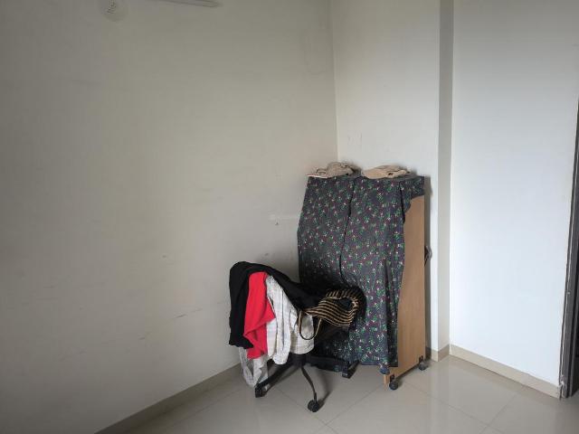 3 BHK Apartment in Amraiwadi for resale Ahmedabad. The reference number is 21049235