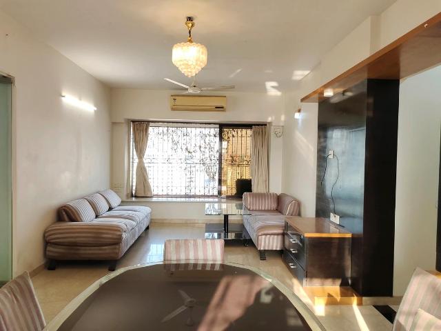 3 BHK Apartment in Andheri West for rent Mumbai. The reference number is 16963895