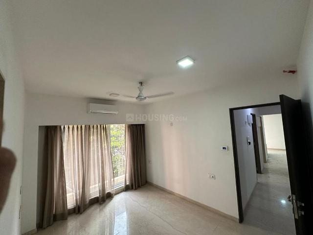 3 BHK Apartment in Andheri West for rent Mumbai. The reference number is 18140107