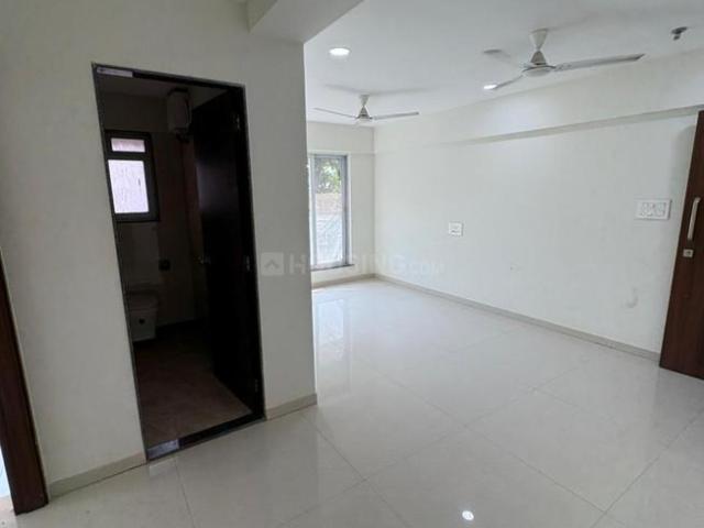 3 BHK Apartment in Andheri West for rent Mumbai. The reference number is 19858001