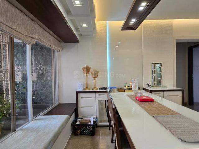 3 BHK Apartment in Andheri West for resale Mumbai. The reference number is 16952906