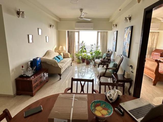 3 BHK Apartment in Andheri West for resale Mumbai. The reference number is 13255008