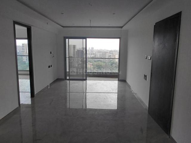 3 BHK Apartment in Andheri West for resale Mumbai. The reference number is 21204396