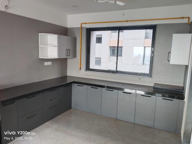 3 BHK Apartment in Abhva for rent Surat. The reference number is 20348061
