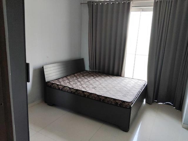 3 BHK Apartment in Abhva for rent Surat. The reference number is 20350955