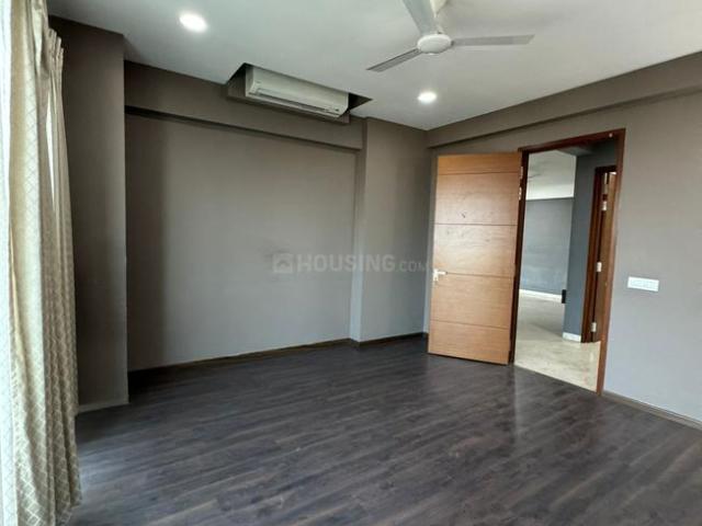 3 BHK Apartment in Adyar for rent Chennai. The reference number is 21162739