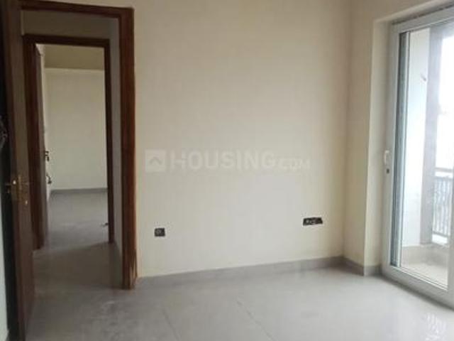 3 BHK Apartment in Adyar for resale Chennai. The reference number is 21149643