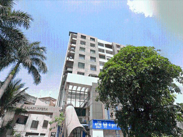 3 BHK Apartment in Adajan for resale Surat. The reference number is 21161233