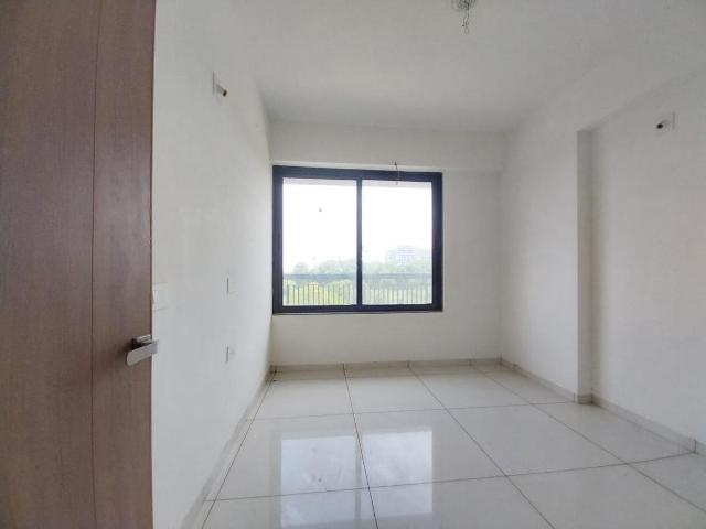 3 BHK Apartment in Adalaj for resale Gandhinagar. The reference number is 21085766