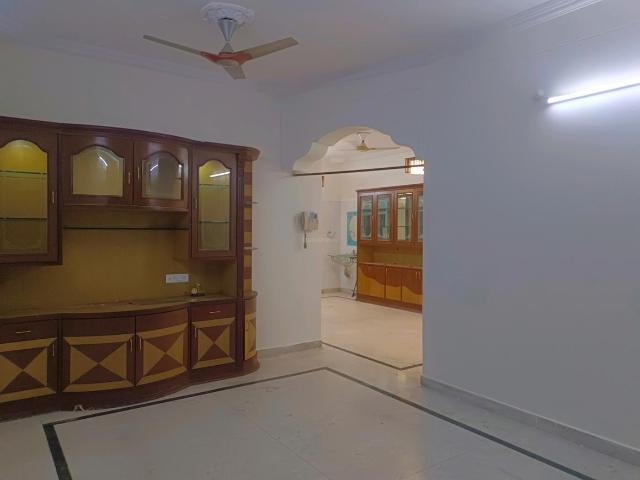 3 BHK Apartment in Adarsh Nagar for resale Hyderabad. The reference number is 15866978