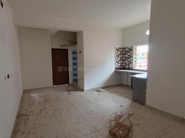 3 BHK Apartment in Agarpara for resale Kolkata. The reference number is 21194228