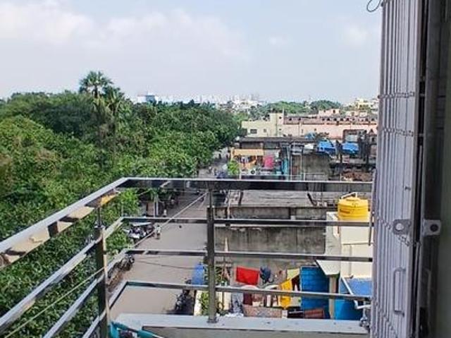 3 BHK Apartment in Agarpara for resale Kolkata. The reference number is 21196224