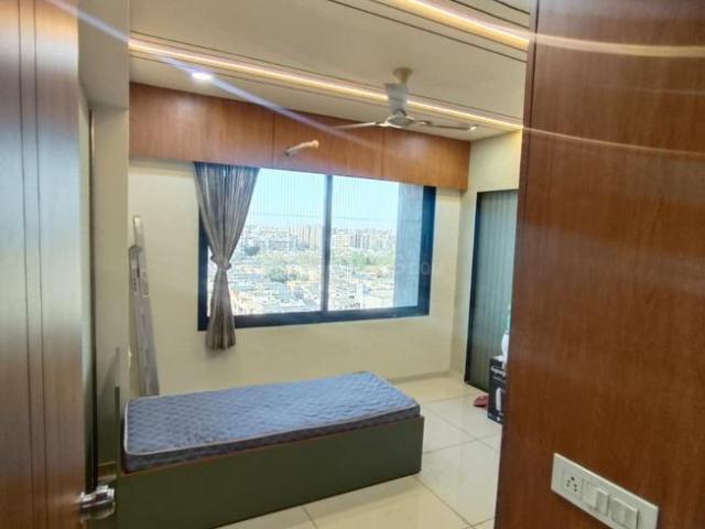 3 BHK Apartment in Ahmedabad Cantonment for resale Ahmedabad. The reference number is 21386757