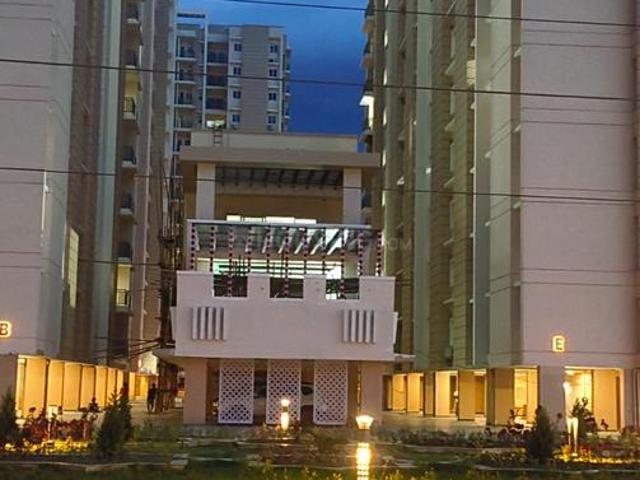 3 BHK Apartment in Ahom Gaon for rent Guwahati. The reference number is 21040542