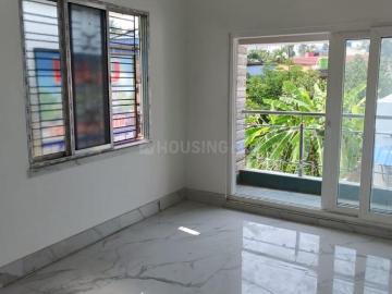 3 BHK Apartment in Airport Gate no. 1 for resale Kolkata. The reference number is 20330999